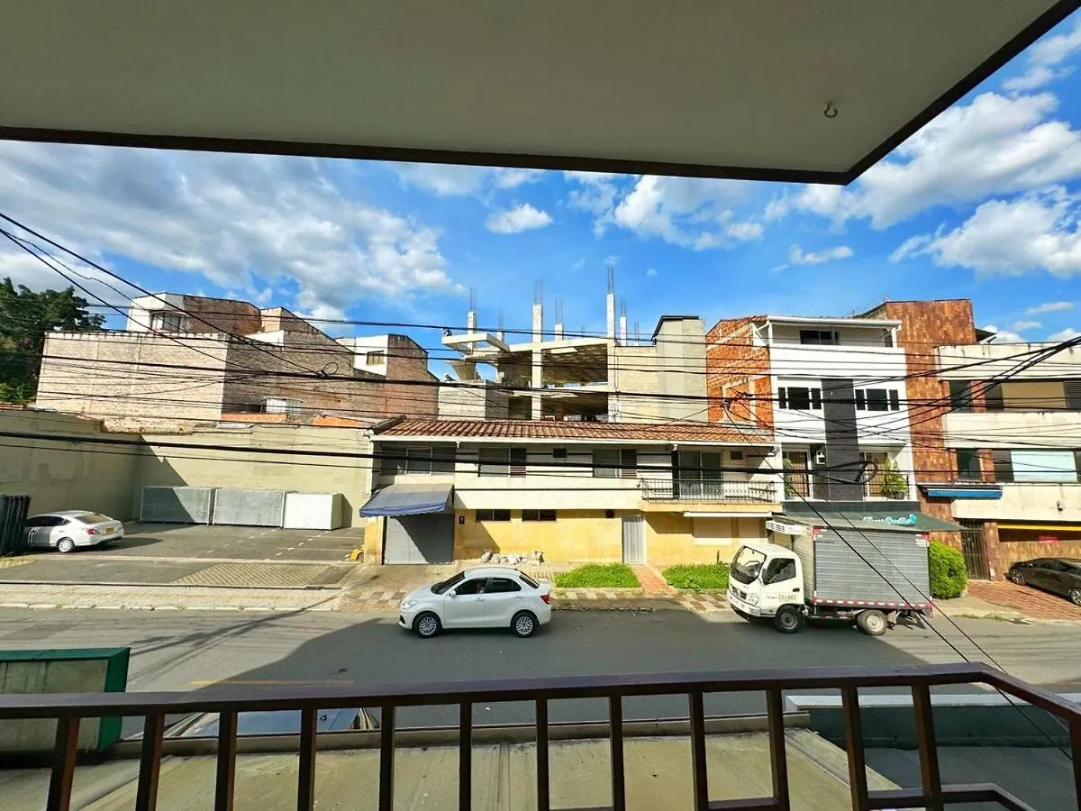 Apartamento Calazans 4 Habitaciones Compostela 200 Medellin 0*,