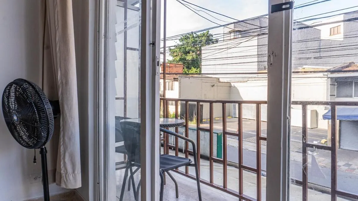 Apartamento Calazans 4 Habitaciones Compostela 200 Medellin