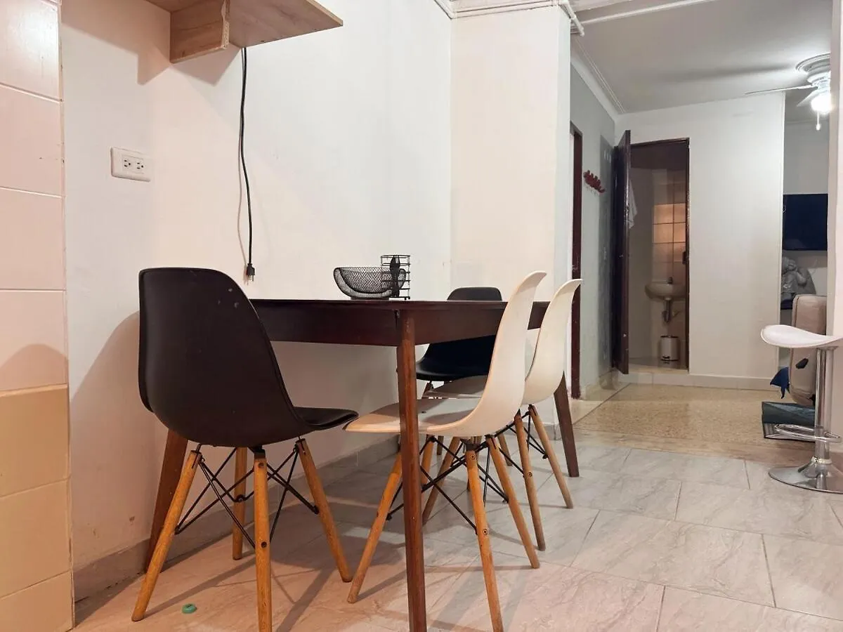 Apartamento Calazans 4 Habitaciones Compostela 200 Medellin Apartment